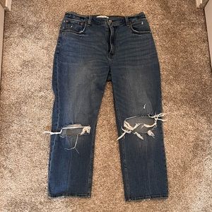 Abercrombie Womens Ultra High Rise Ankle Straight 12/31 short